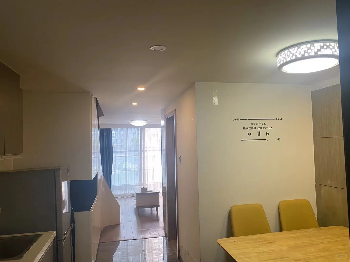 出租：康康谷独立两房两厅带阳台、价格3600