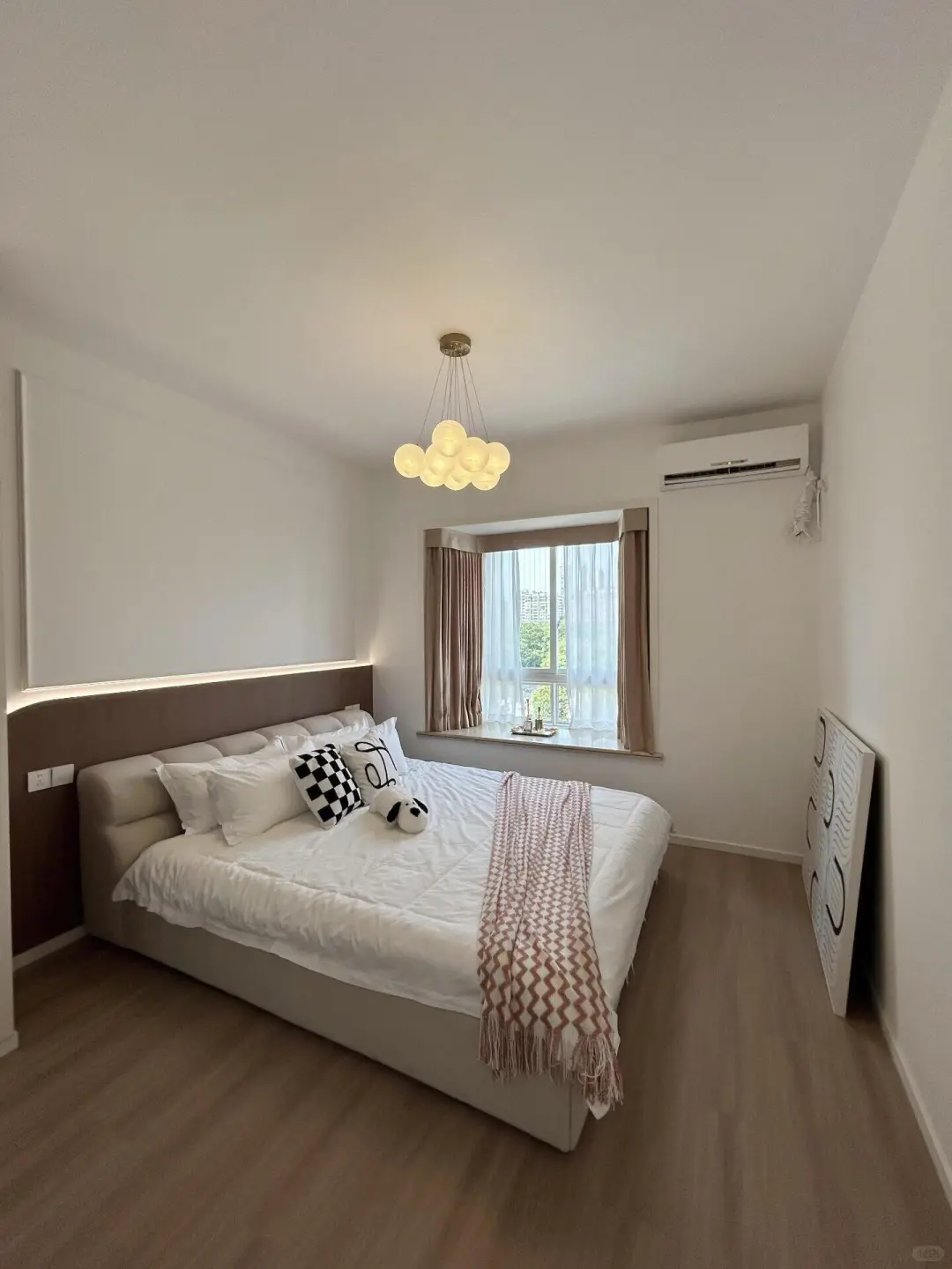 华润西园149平， 总价144万，老板说价格可谈