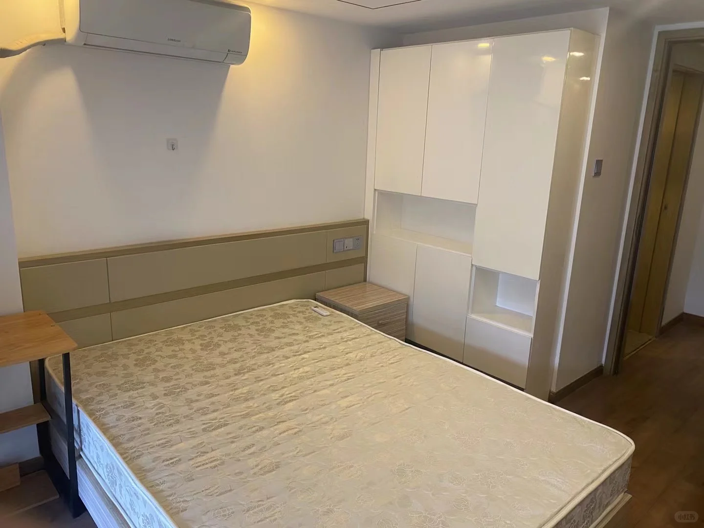 出租：康康谷独立两房两厅带阳台、价格3600