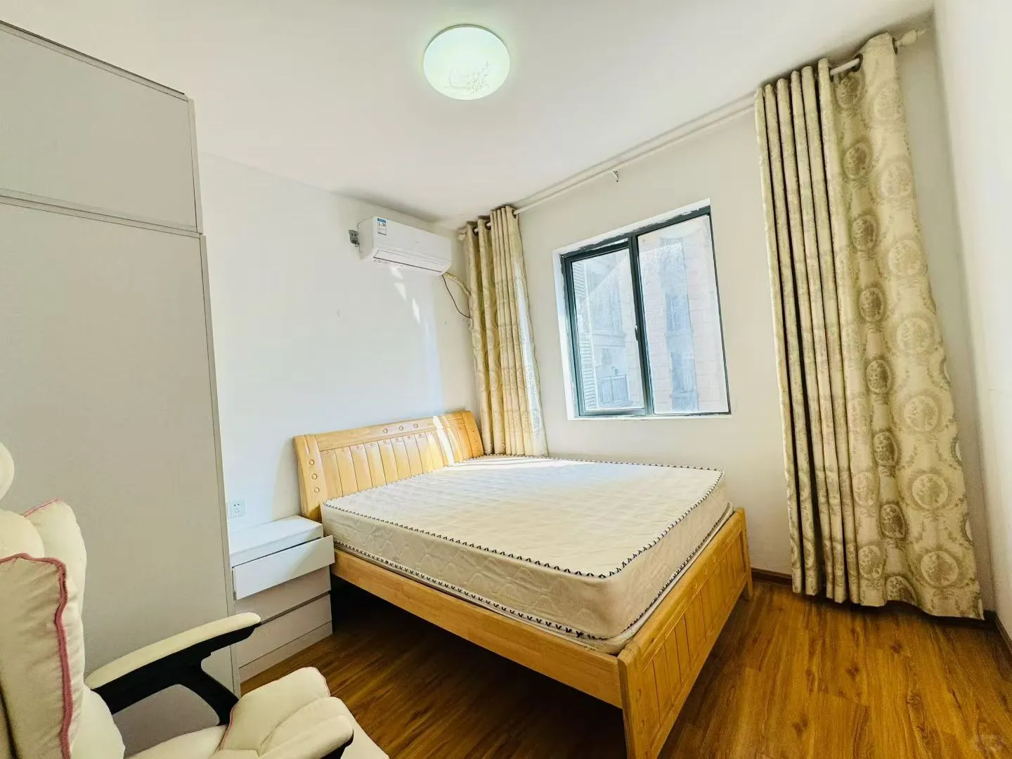 碧沙湖 地铁口 三室一厅 价格欢迎来私信哦