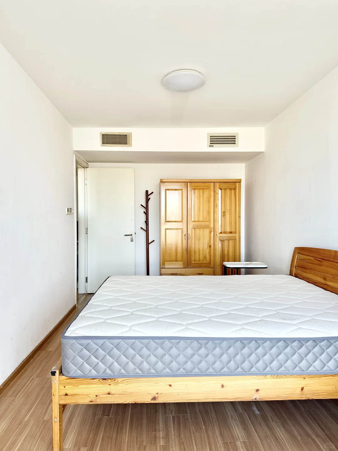 🏠业主直租｜奥森旁观景两居 7000+拎包入住✨