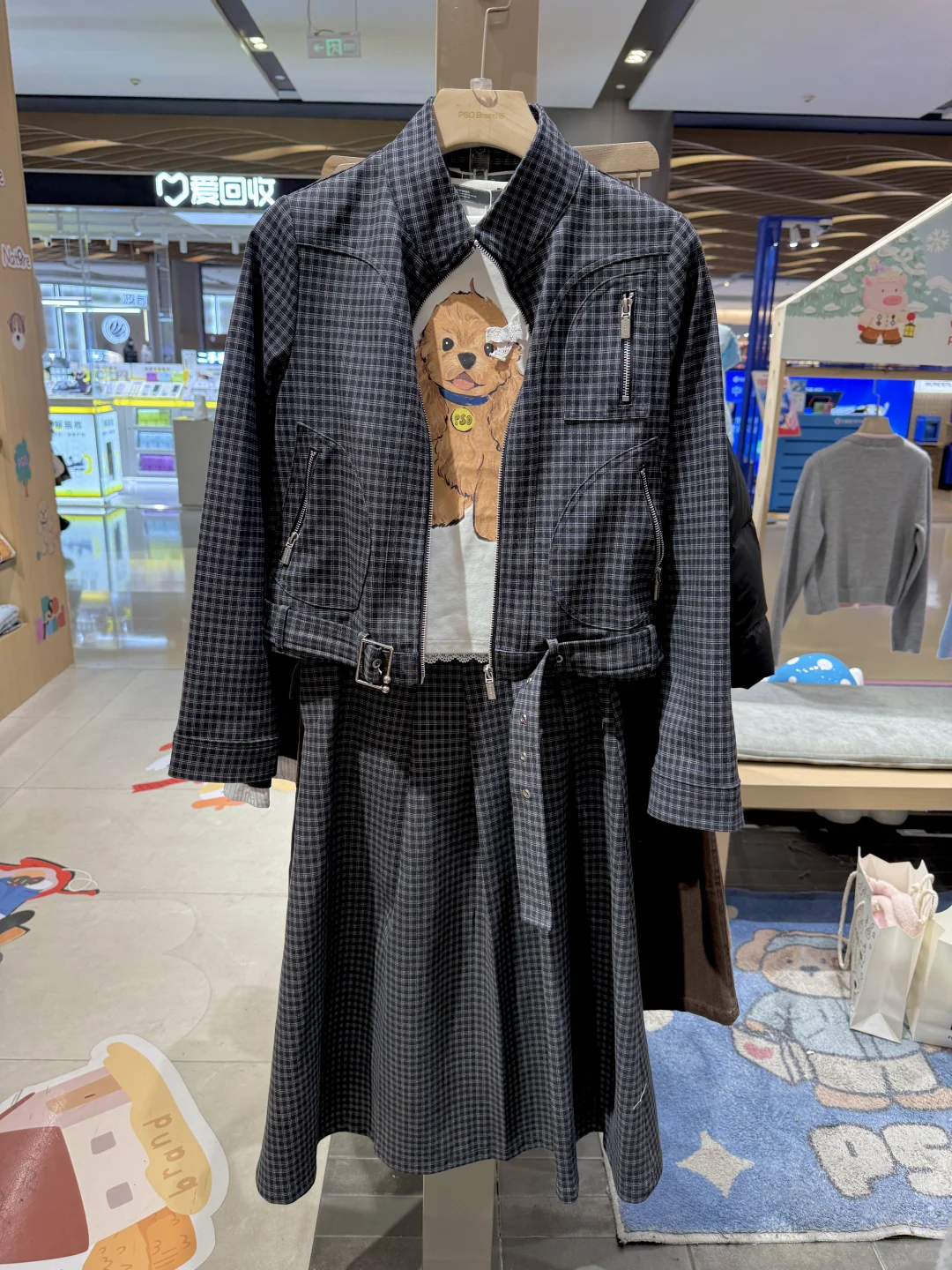 逛到一家好可爱的小店 我真的很难拒绝啊…🥹