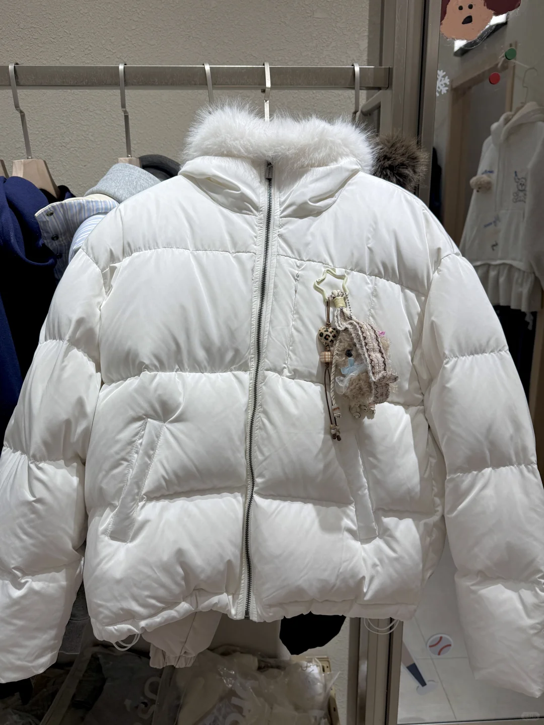 逛到一家好可爱的小店 我真的很难拒绝啊…🥹