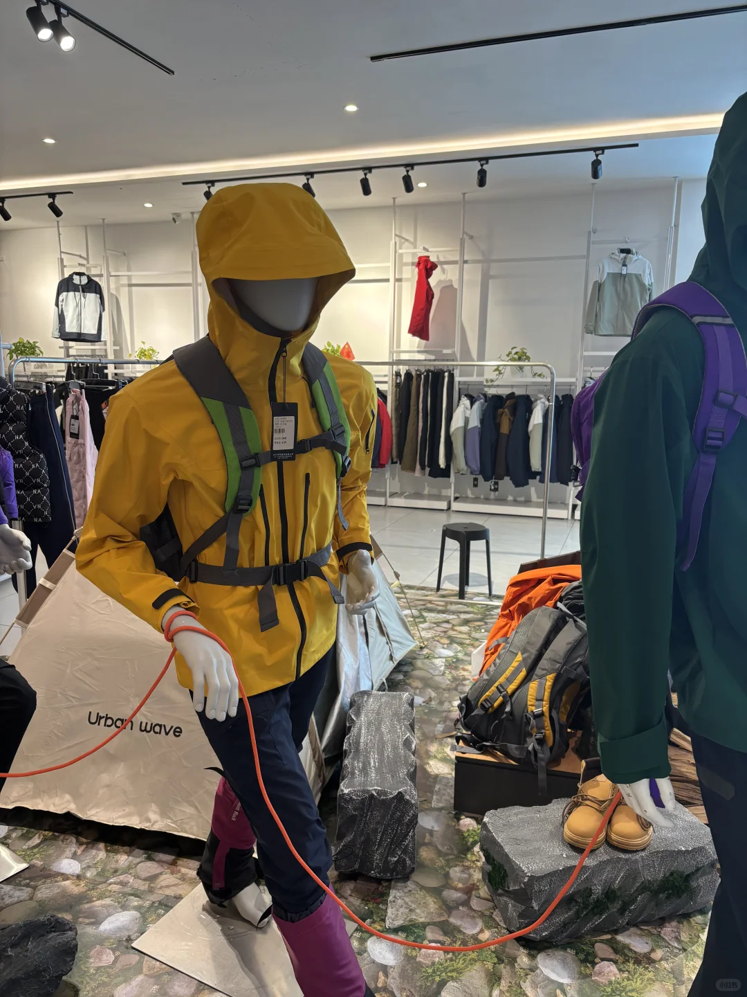 台州三门🐦 冲锋衣工厂太好逛了