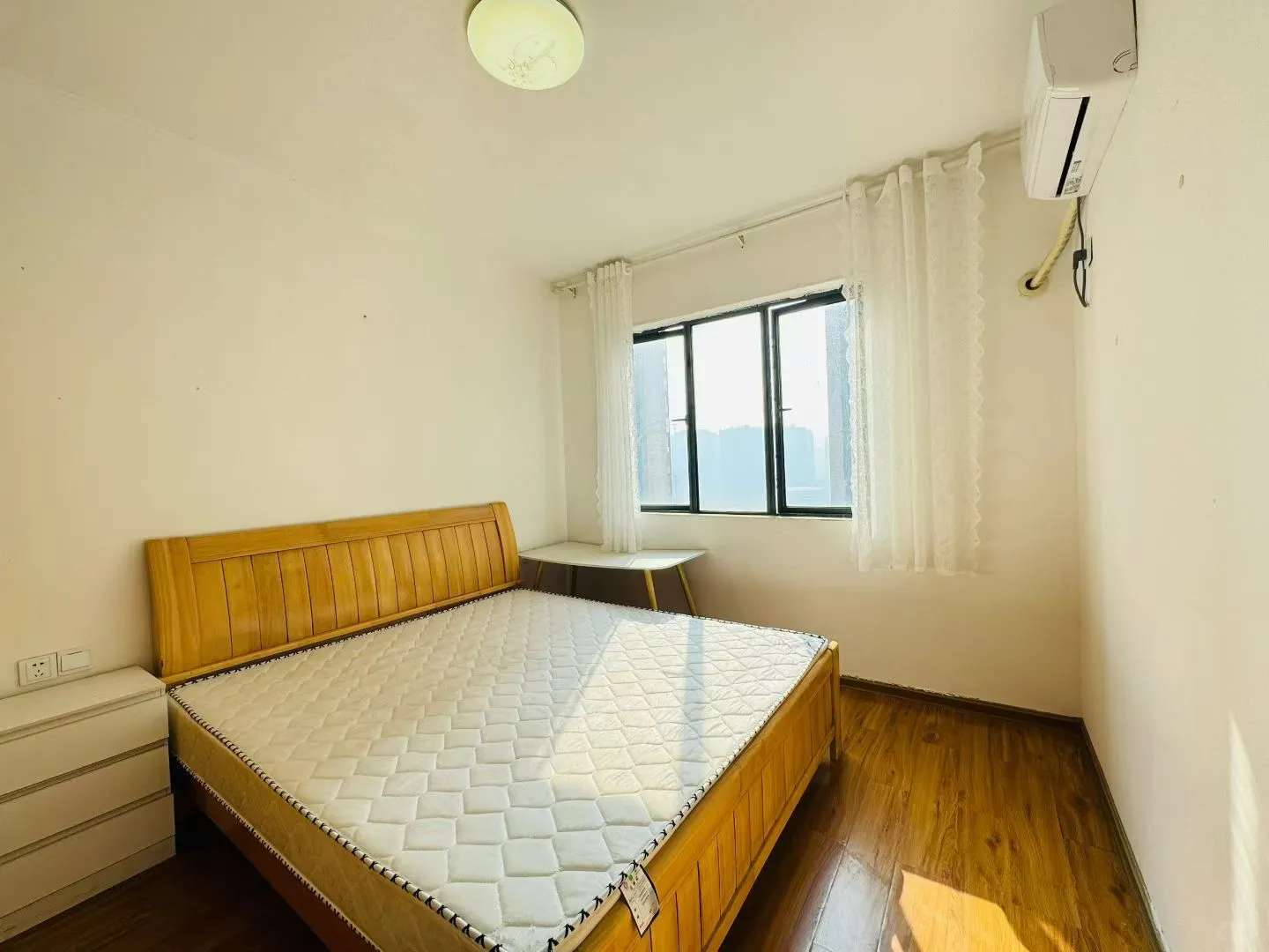 碧沙湖 地铁口 三室一厅 价格欢迎来私信哦