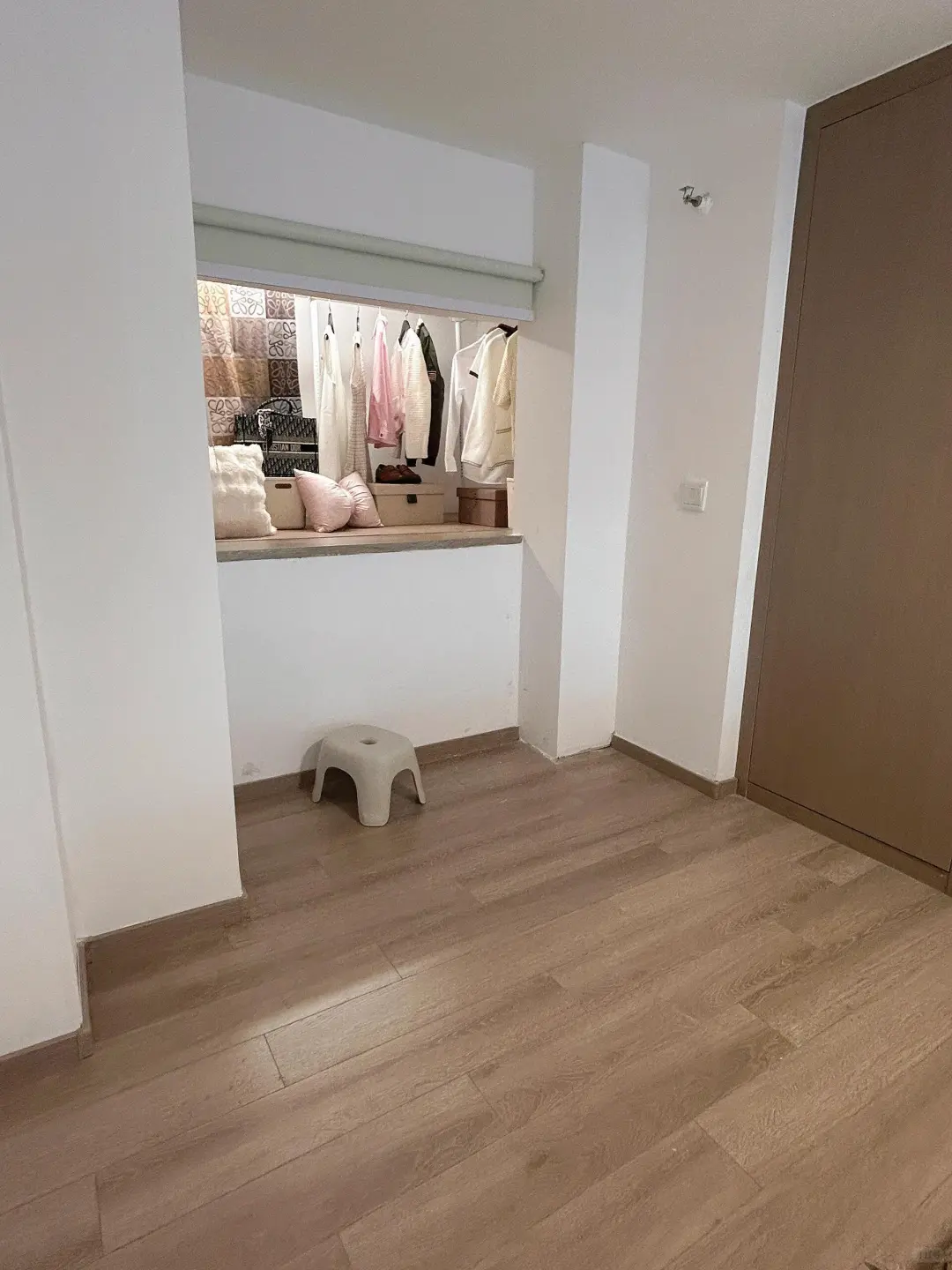 6号线高青路站附近一室一厅2580