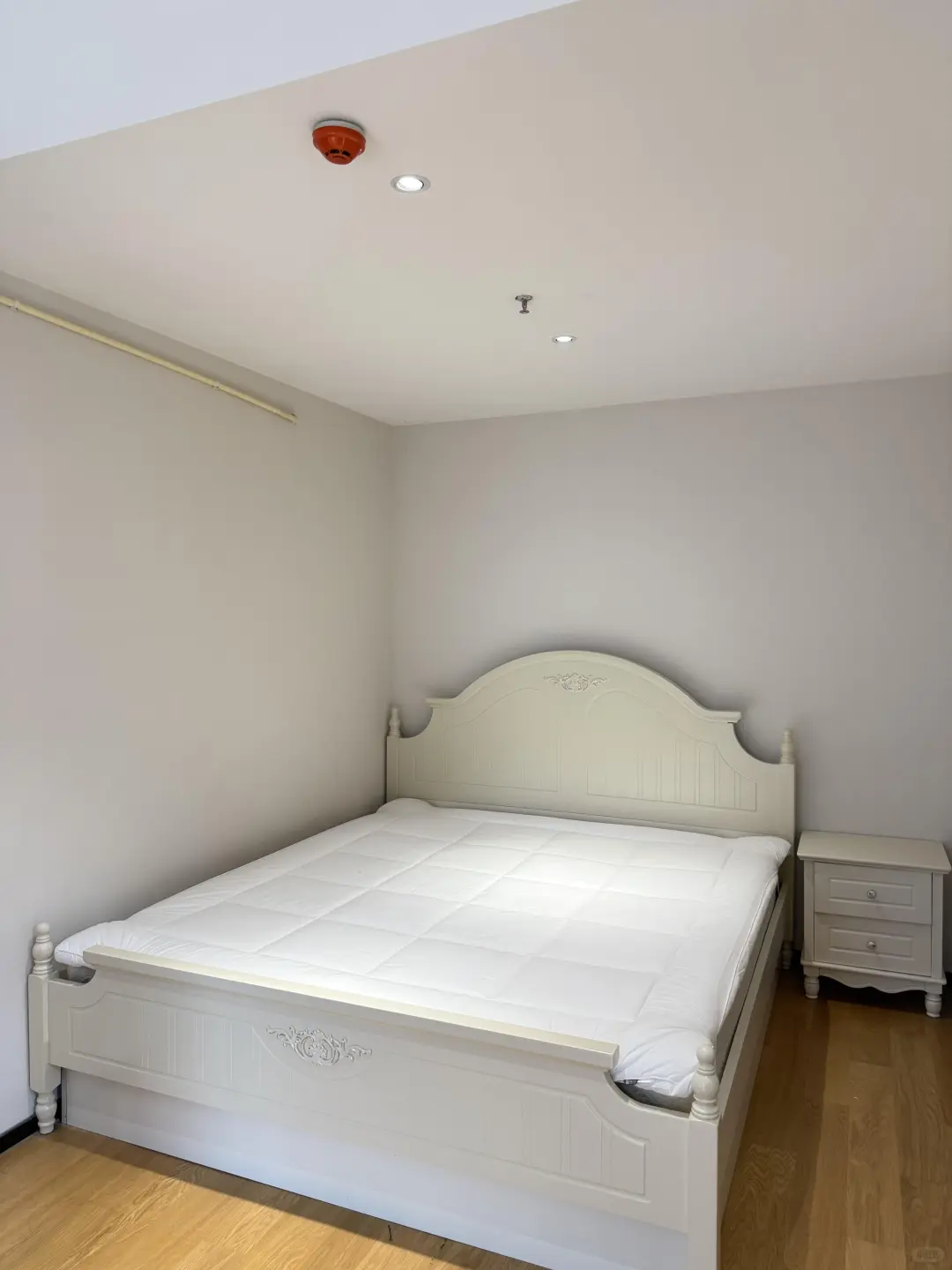 8/13号线成山路站一室一厅2280价格好商量