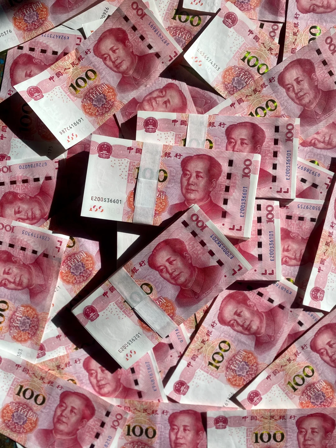 我爱钱钱爱我！钱从四面八方向我涌来！接不接