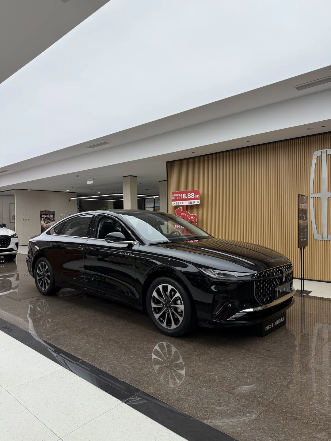 天！12月的林肯Z价格这么香？！