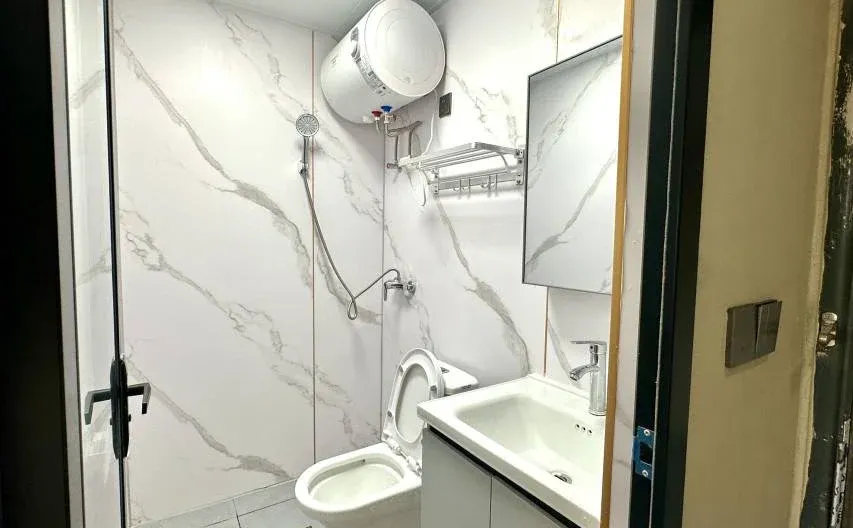 精装一居室大床房🈚️中介费800