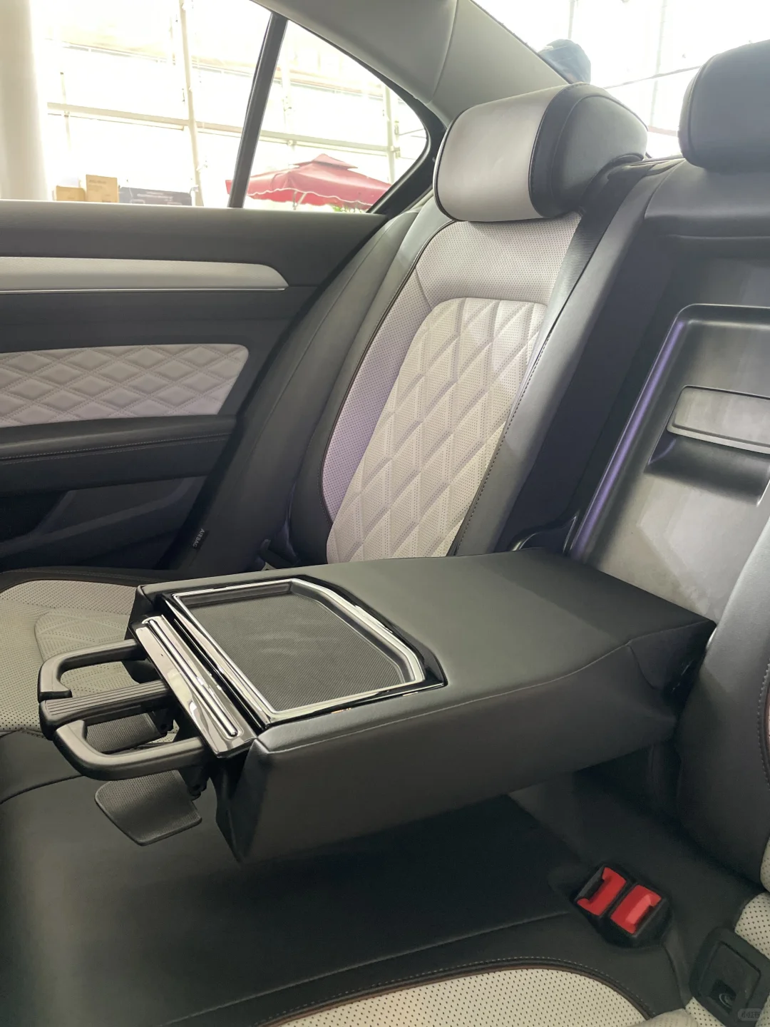 一汽大众12月迈腾价格来了！找我拿底价！