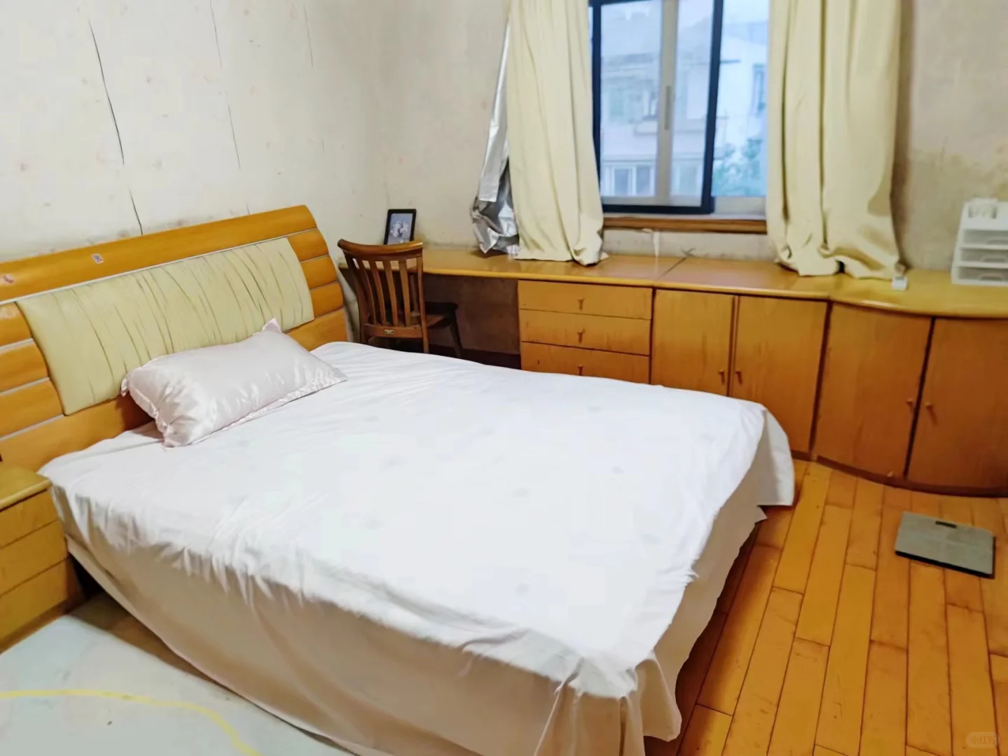 翠苑一区清爽两室学院路地铁价格2000整