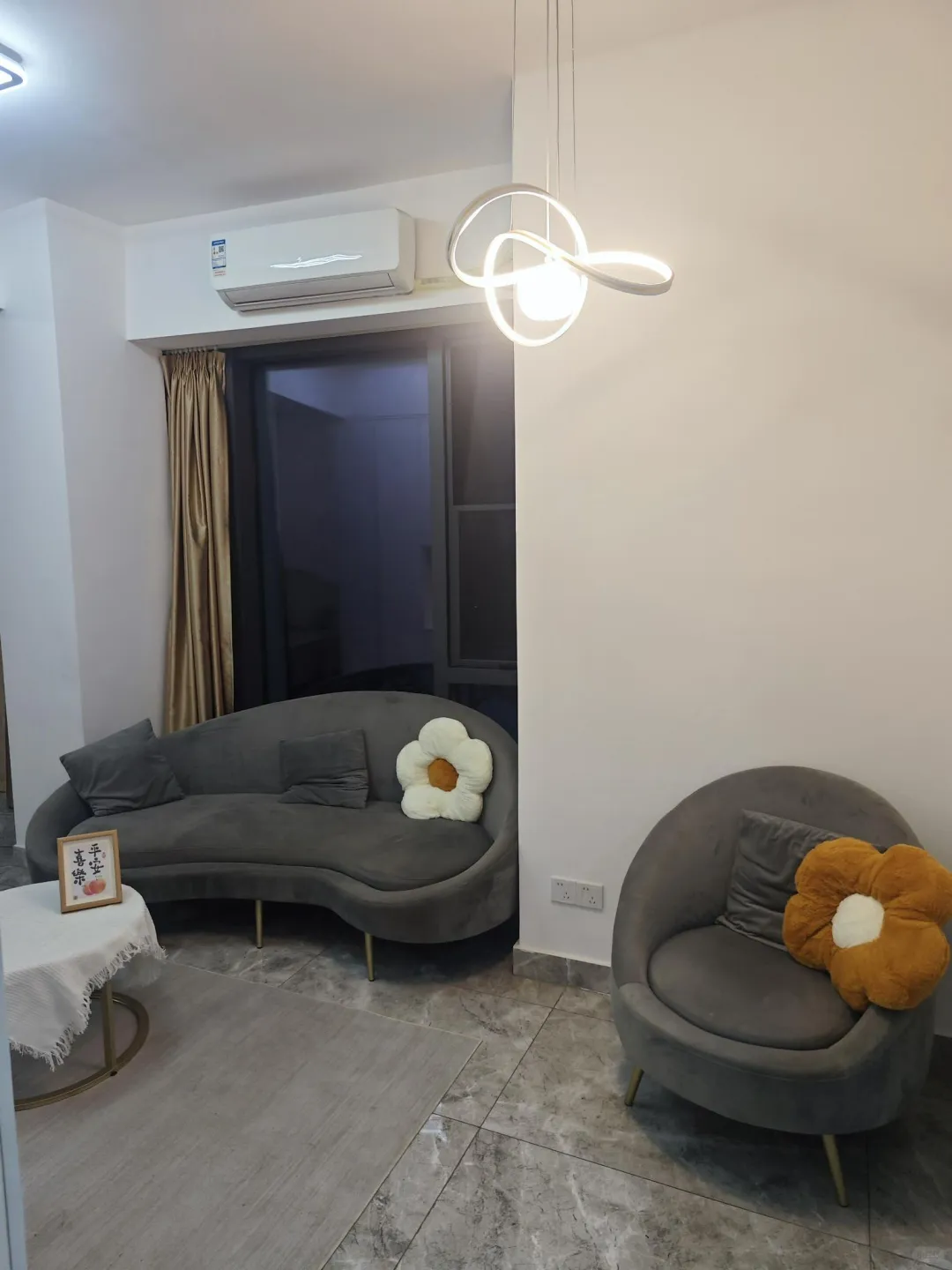 青羊区2300精装套一！！！