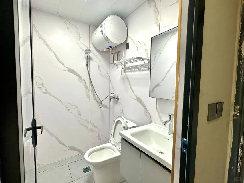 精装一居室大床房🈚️中介费800