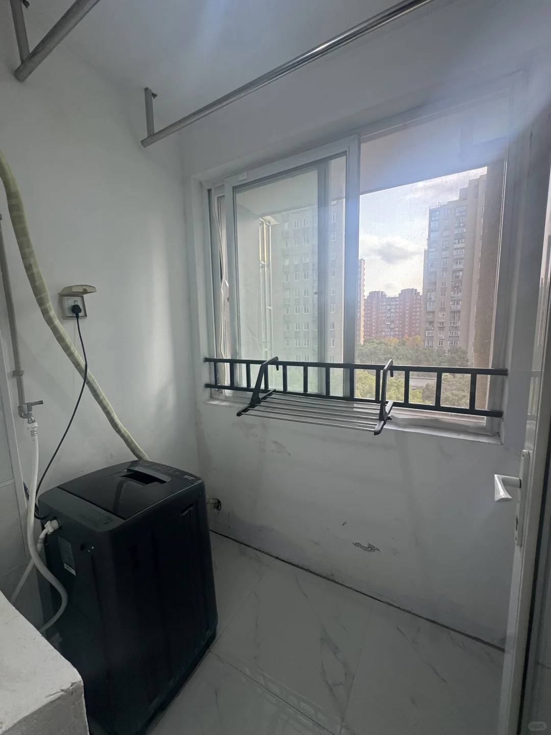 鹤沙航城汇贤雅苑小双南两居室出租价格3.4k