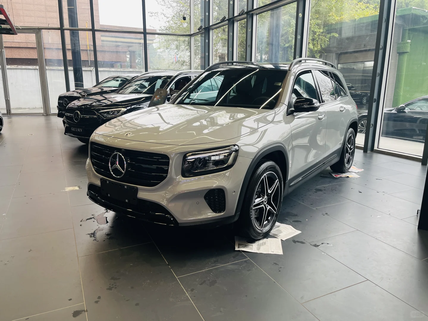 武汉奔驰销售，双十二价格击穿湖北省