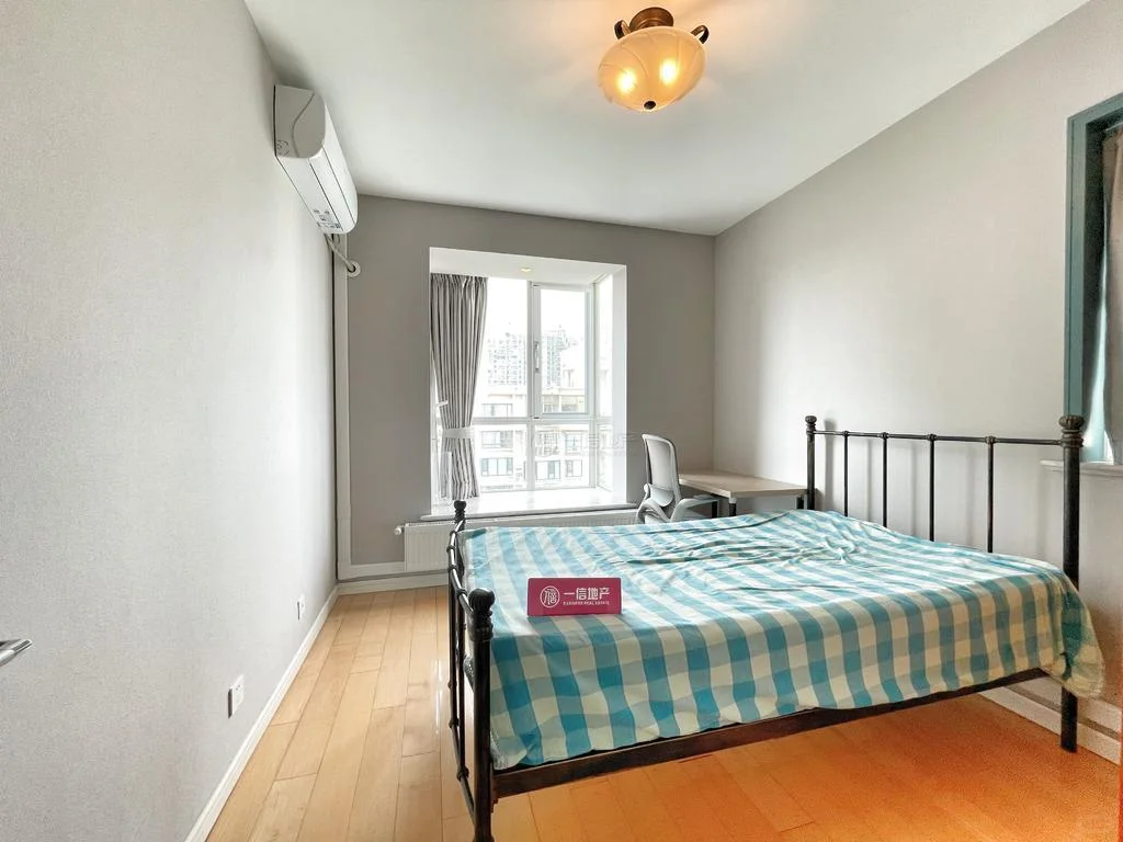 蔚蓝城市花园三室暖色调 装修新 价格有惊喜