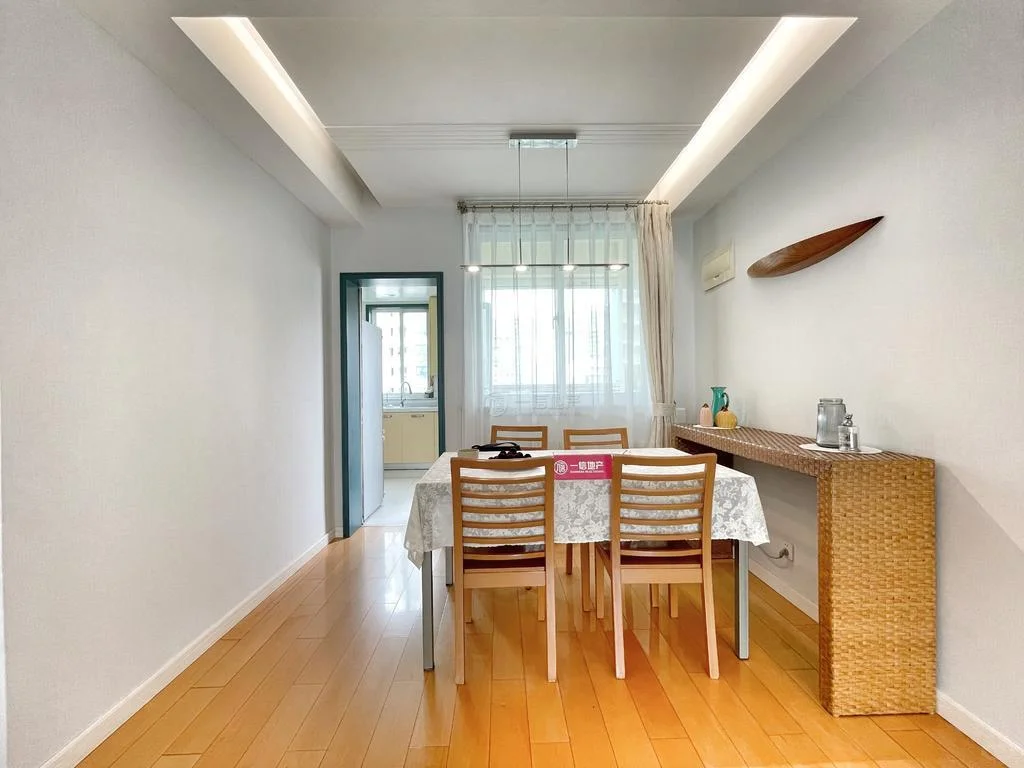 蔚蓝城市花园三室暖色调 装修新 价格有惊喜