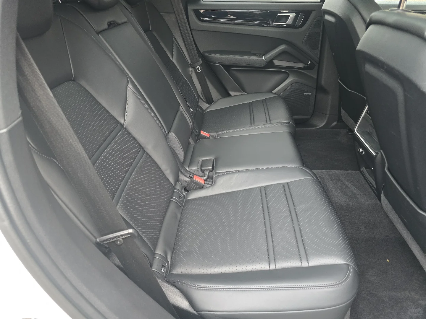 原来这代 Cayenne 并不贵