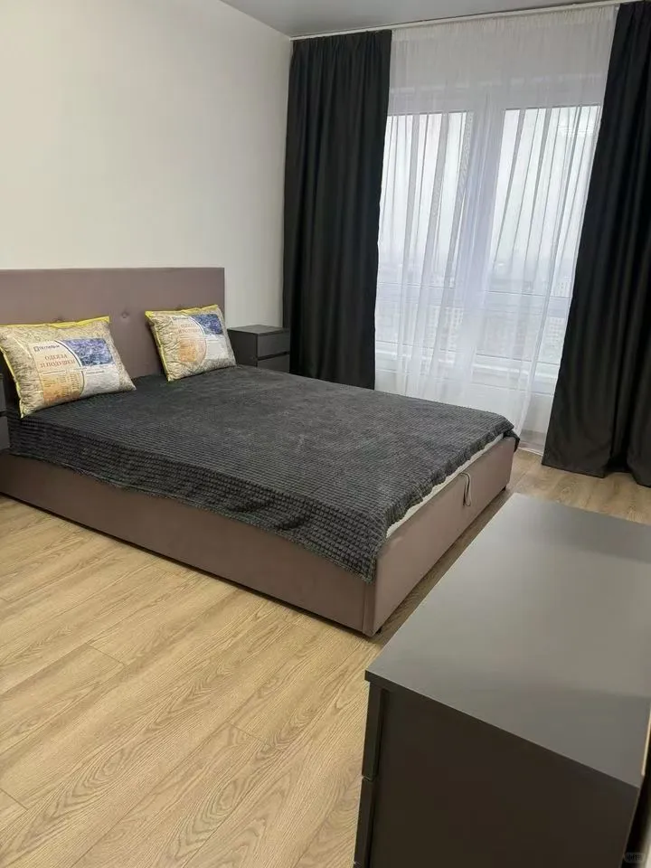 7.5w，1号线精装一室一厅