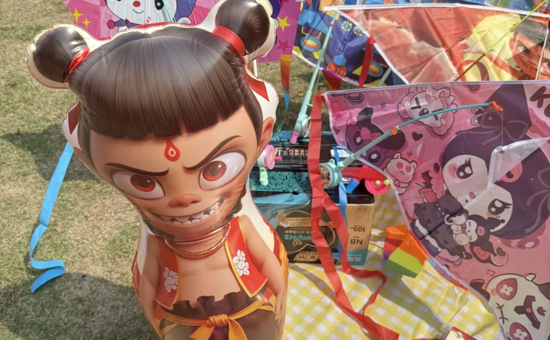 别看我的摊位不起眼！可是它真的很来财