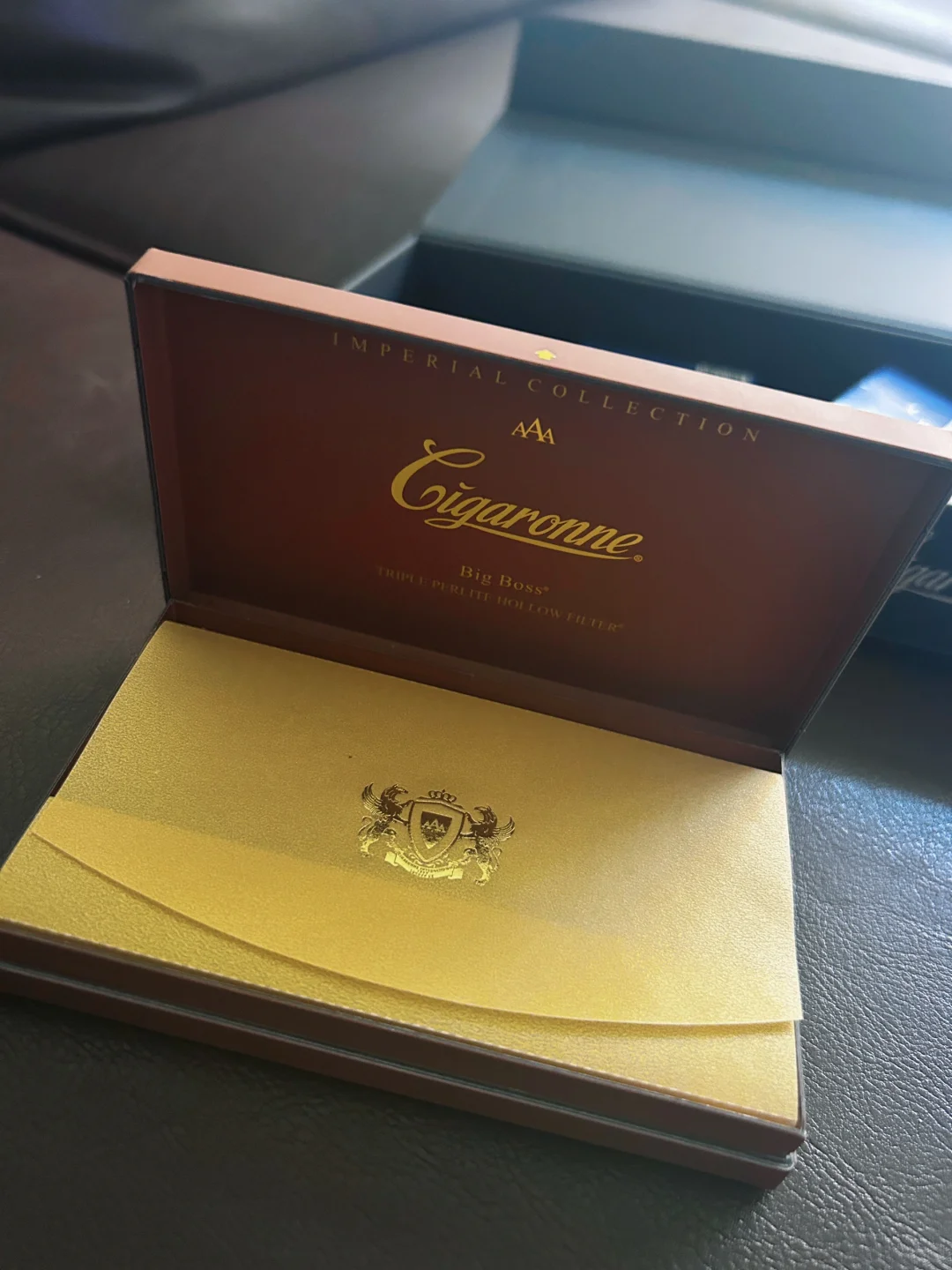 回国必带的极致高端伴手礼 卡比龙总裁棕