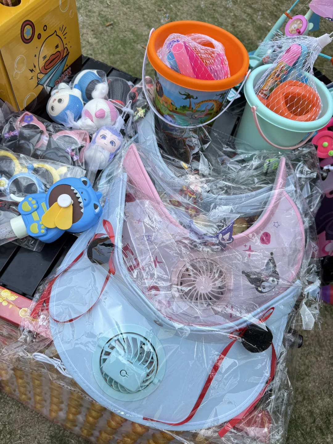 别看我的摊位不起眼！可是它真的很来财