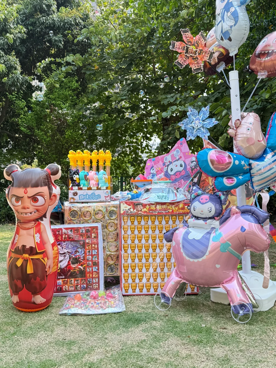 别看我的摊位不起眼！可是它真的很来财