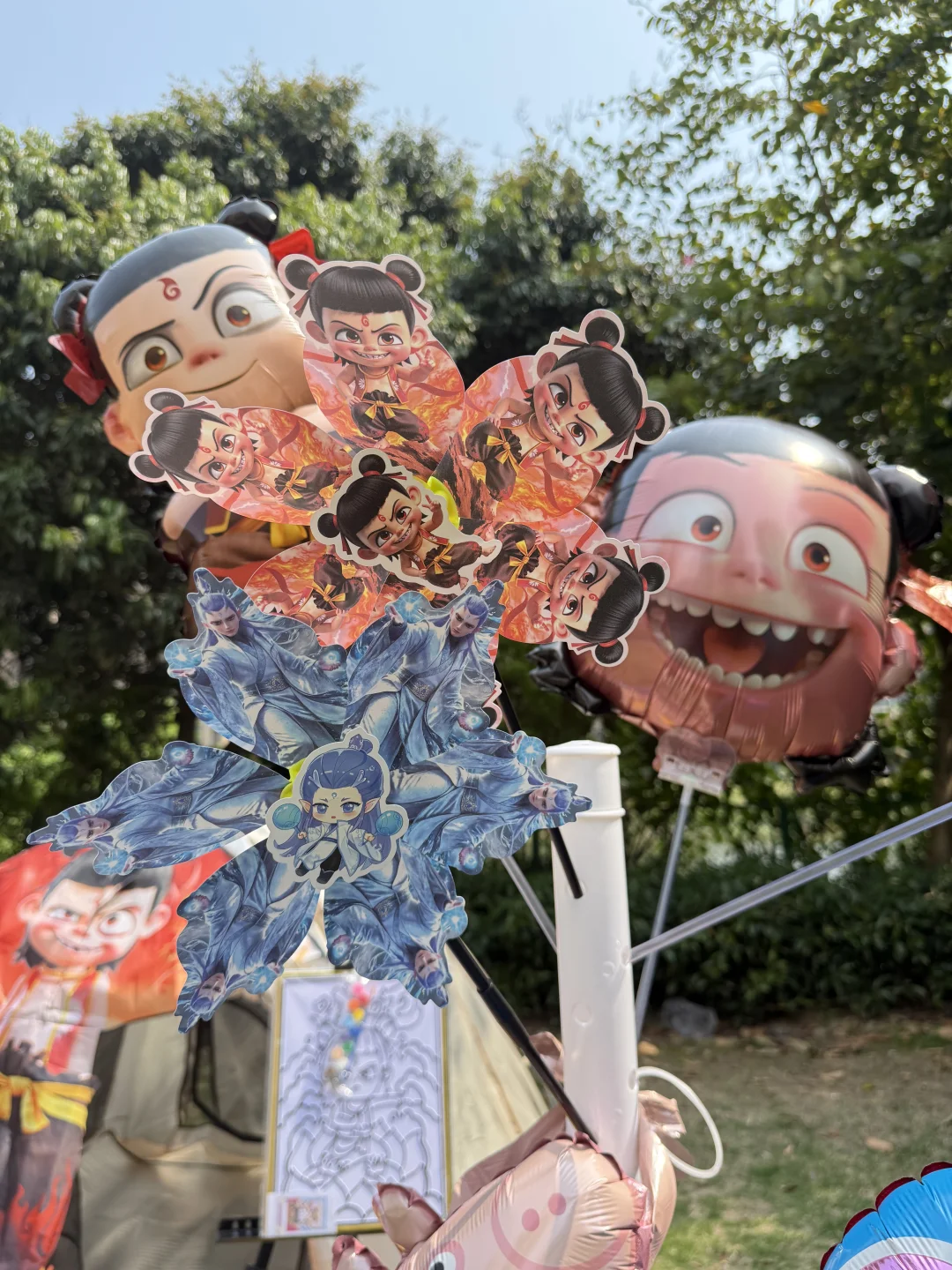 别看我的摊位不起眼！可是它真的很来财