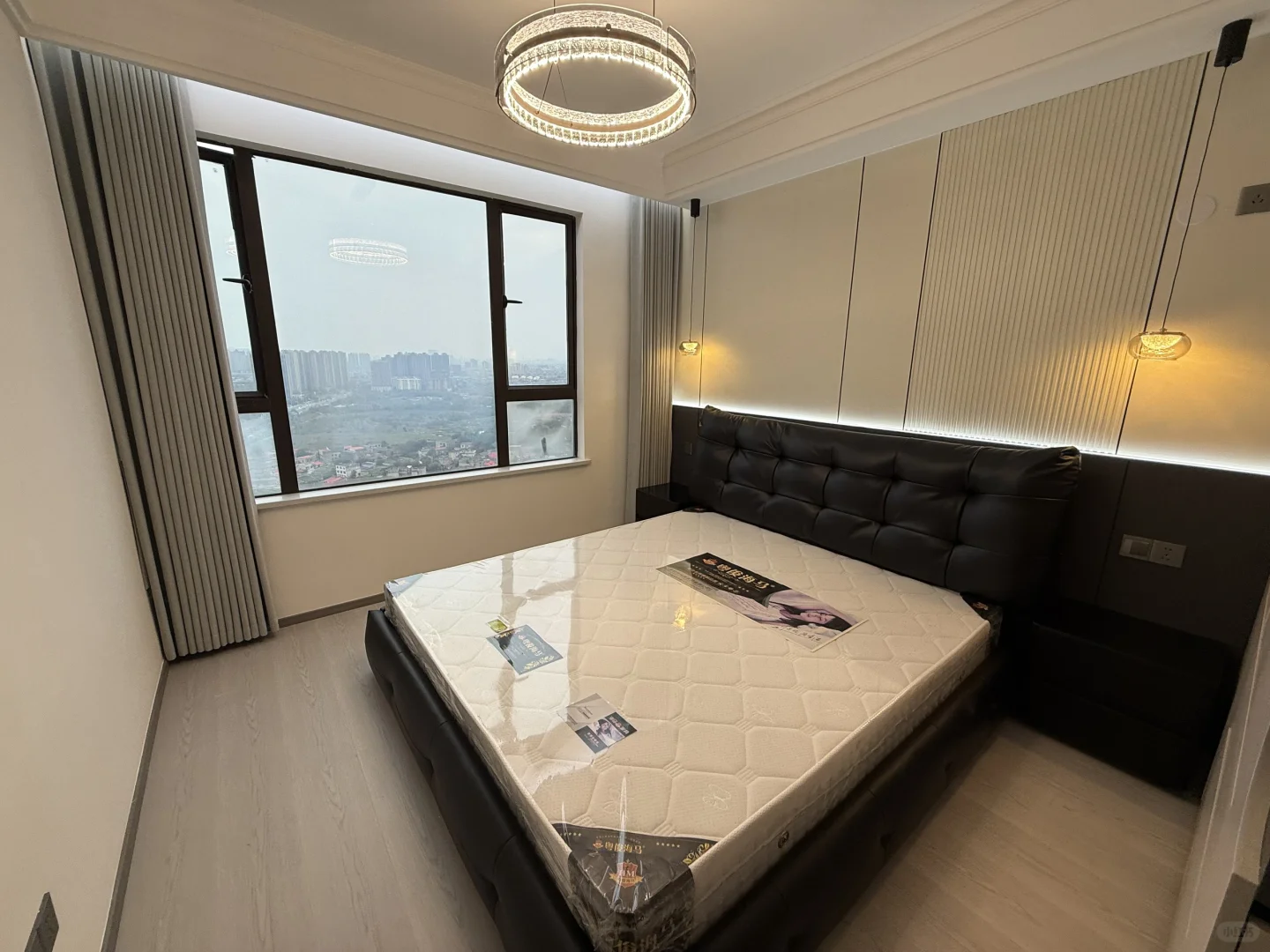 湘潭二手房 | 步步高新天地瑞府五居室