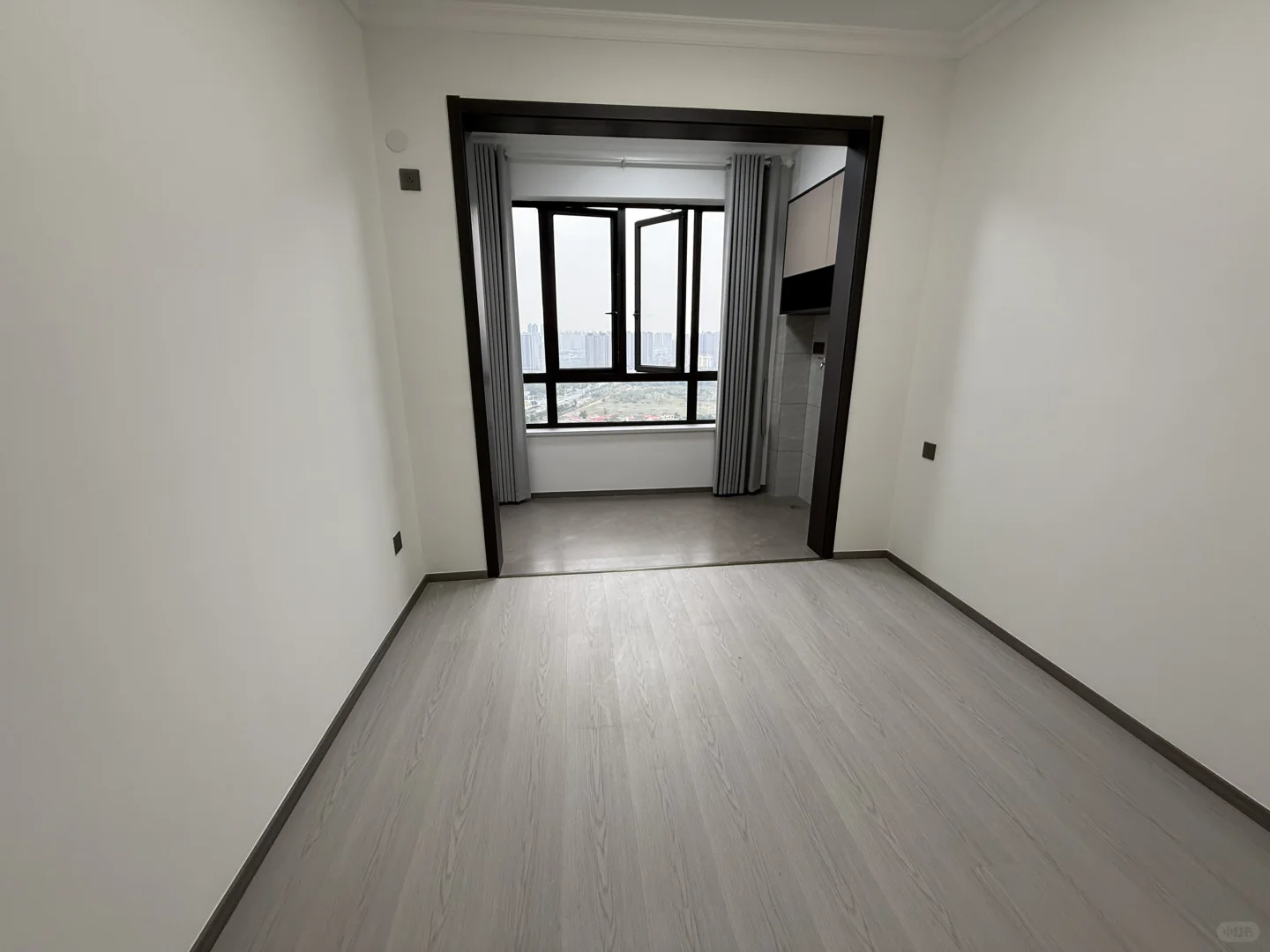 湘潭二手房 | 步步高新天地瑞府五居室