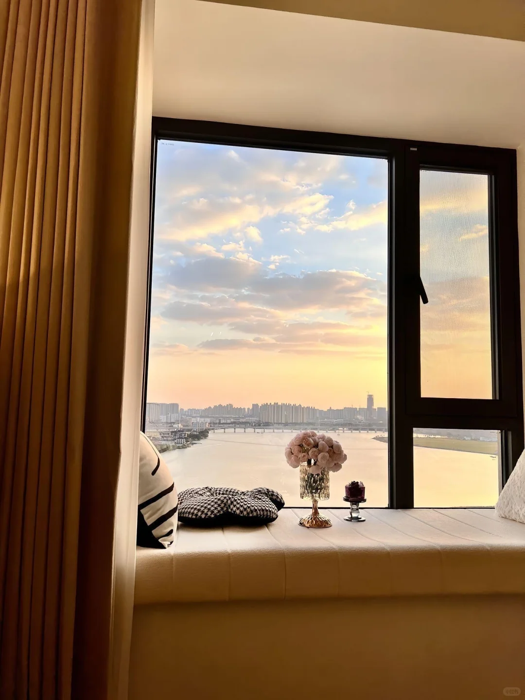 东湖湖景房比你想象的要便宜！不比三年前