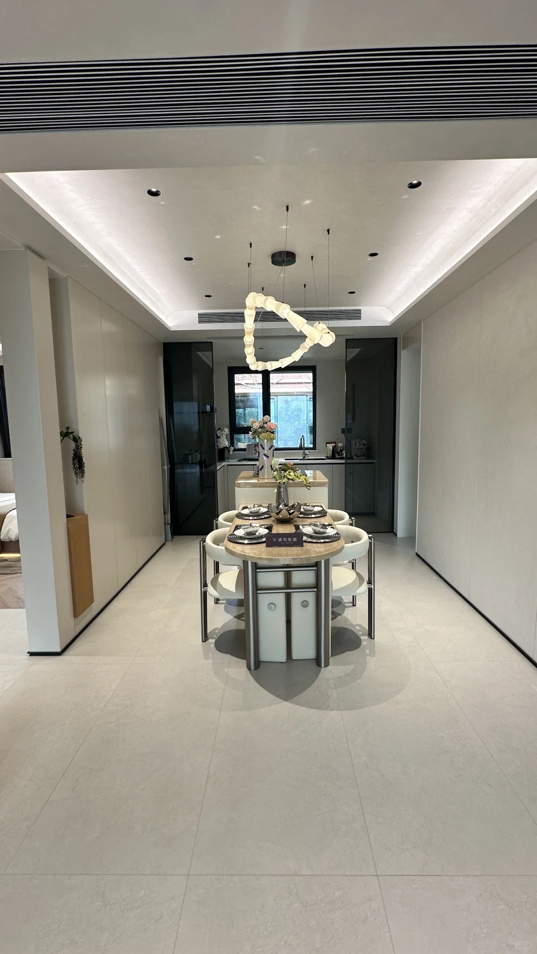 在邯郸终于找到了小区自带游泳馆的梦中情房