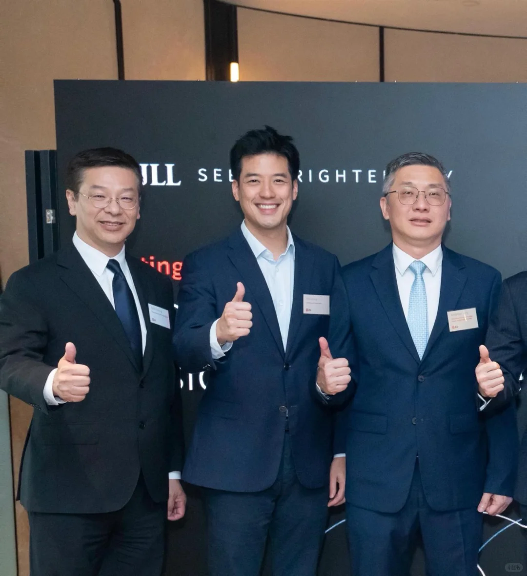 🇭🇰地产商日常｜高端生活新定义🏙️