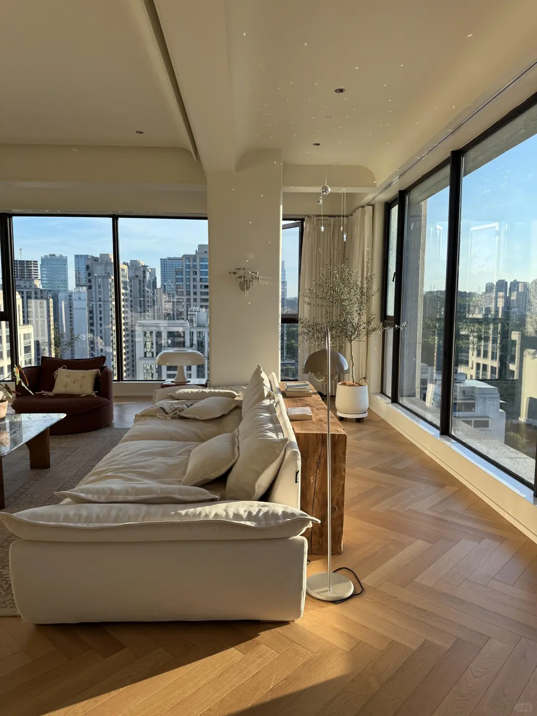 上海徐汇（住了两年准备离开上海了）