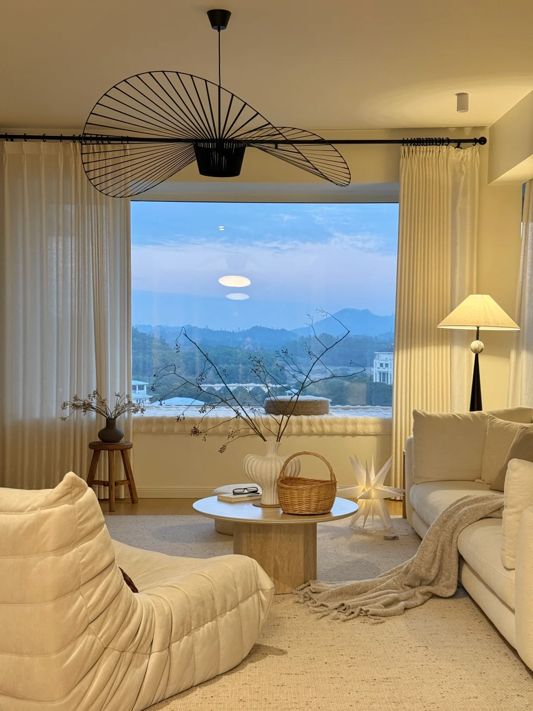 100w的房子，这扇窗值150w！！！🥹