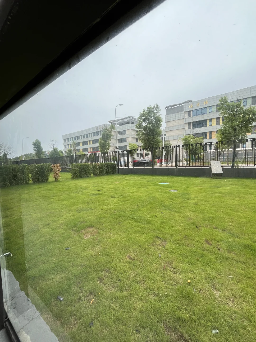 急出长沙195平的洋房，250w 买的，现132w 出