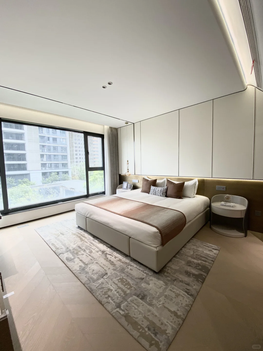 急出长沙纯新大四房，178万买的，现116万出