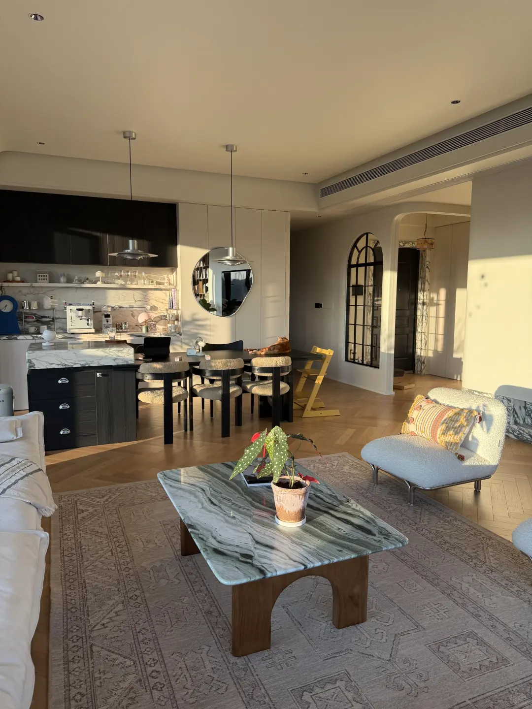 上海徐汇（住了两年准备离开上海了）