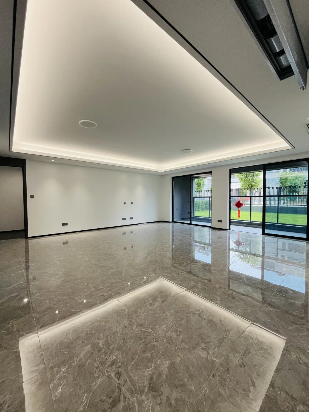 急出长沙195平的洋房，250w 买的，现132w 出