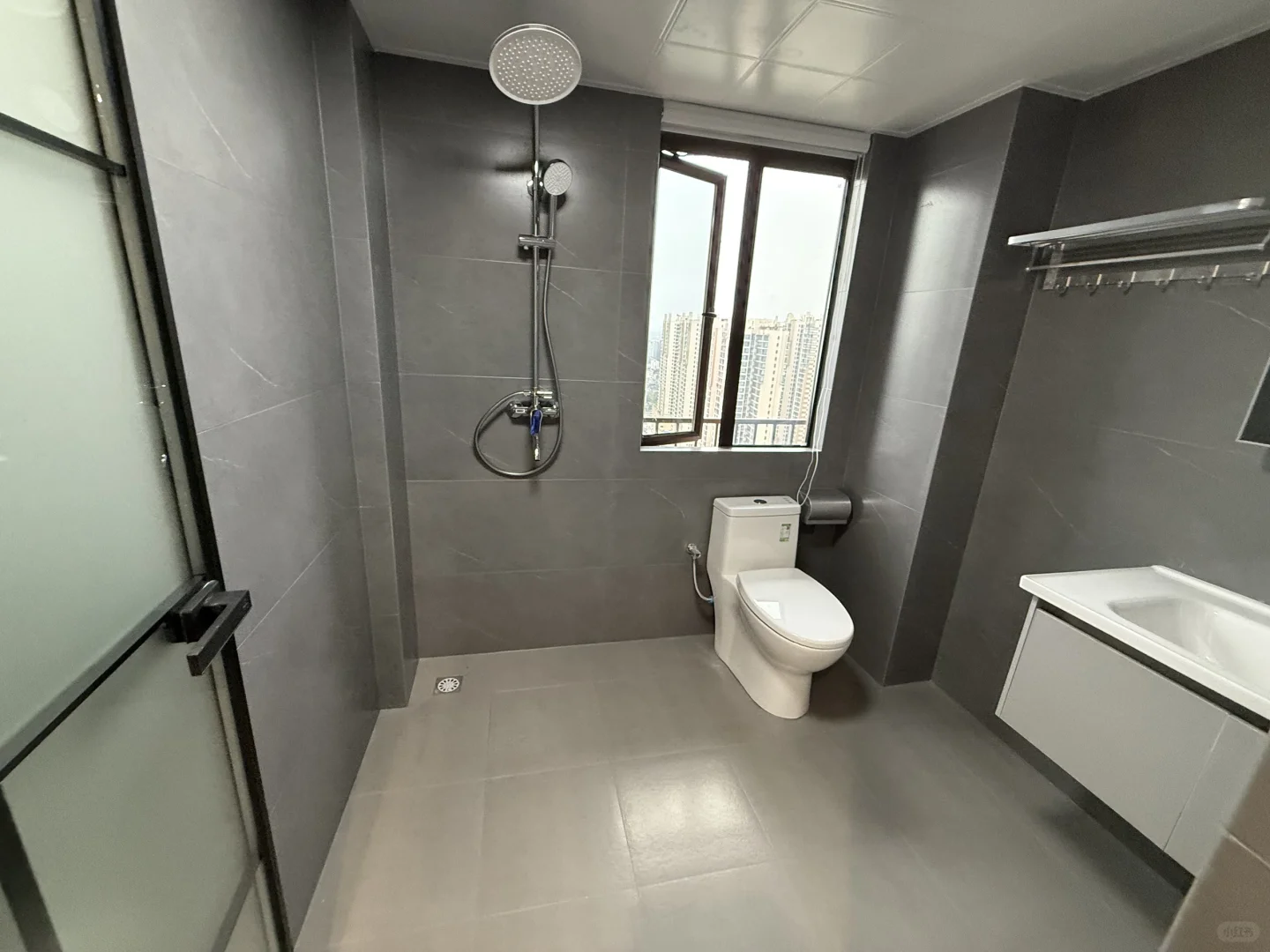 湘潭二手房 | 步步高新天地瑞府五居室