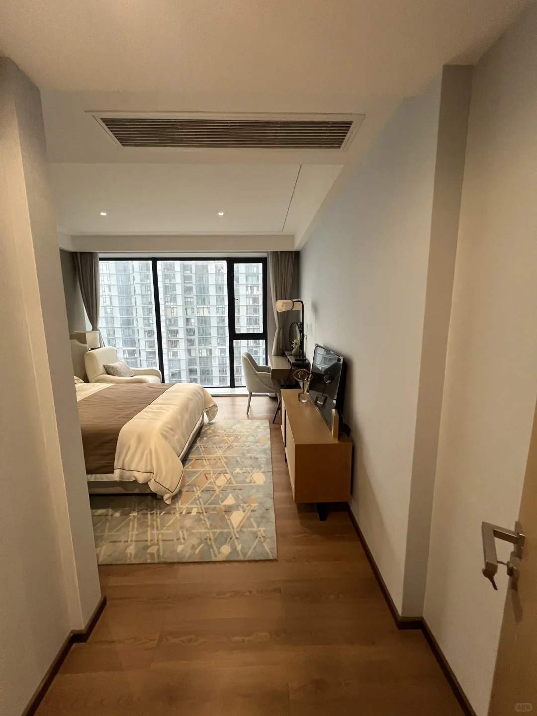 感谢无锡🙏🏻，去年600万没买，今年330万入手