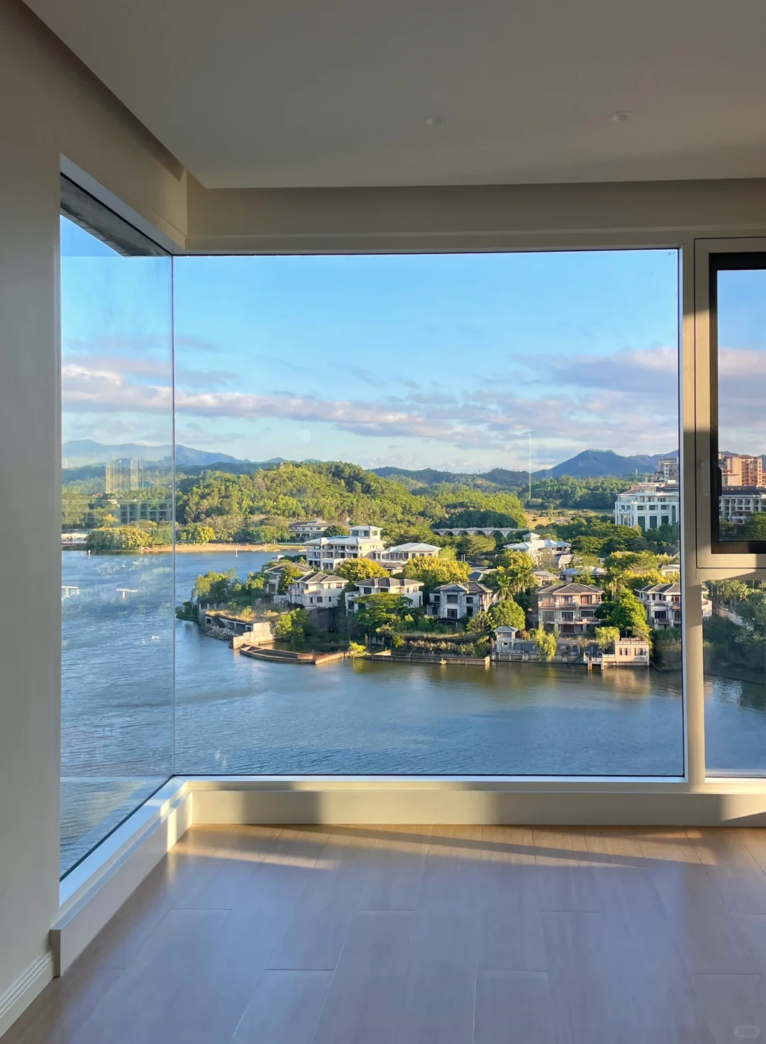 100w的房子，这扇窗值150w！！！🥹