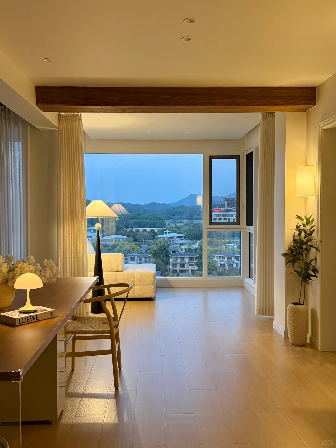 100w的房子，这扇窗值150w！！！🥹