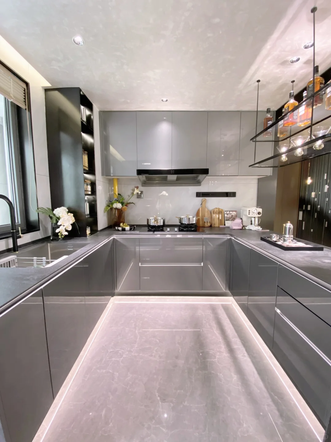 急出长沙纯新大四房，178万买的，现116万出