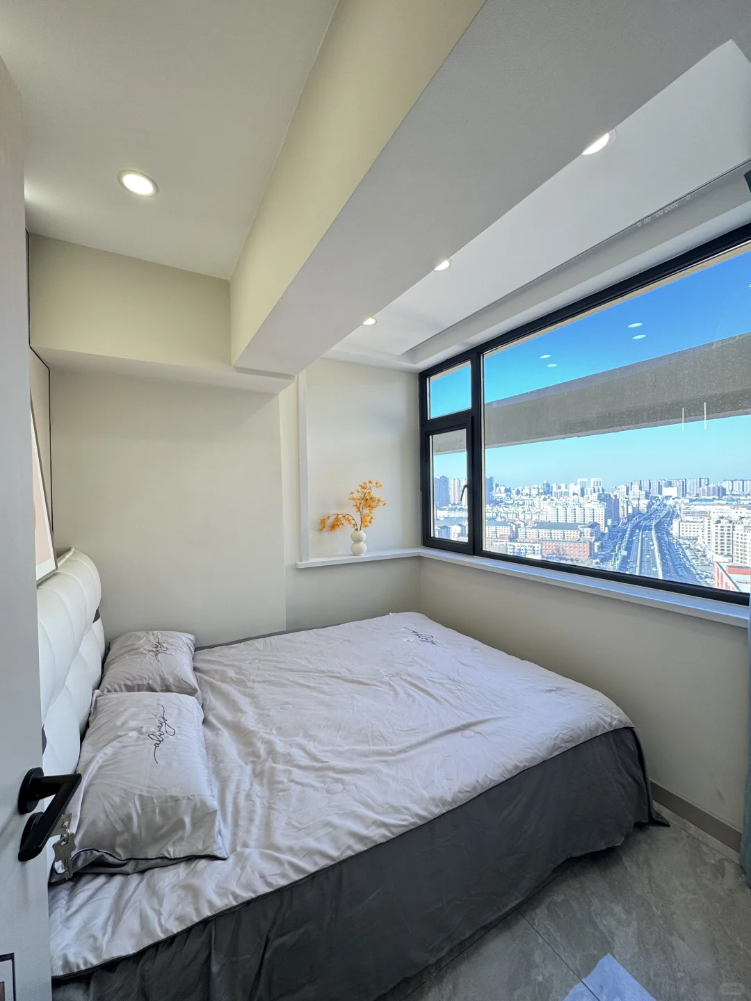 长春房产丨市中心电梯房 99平57万 三室一厅