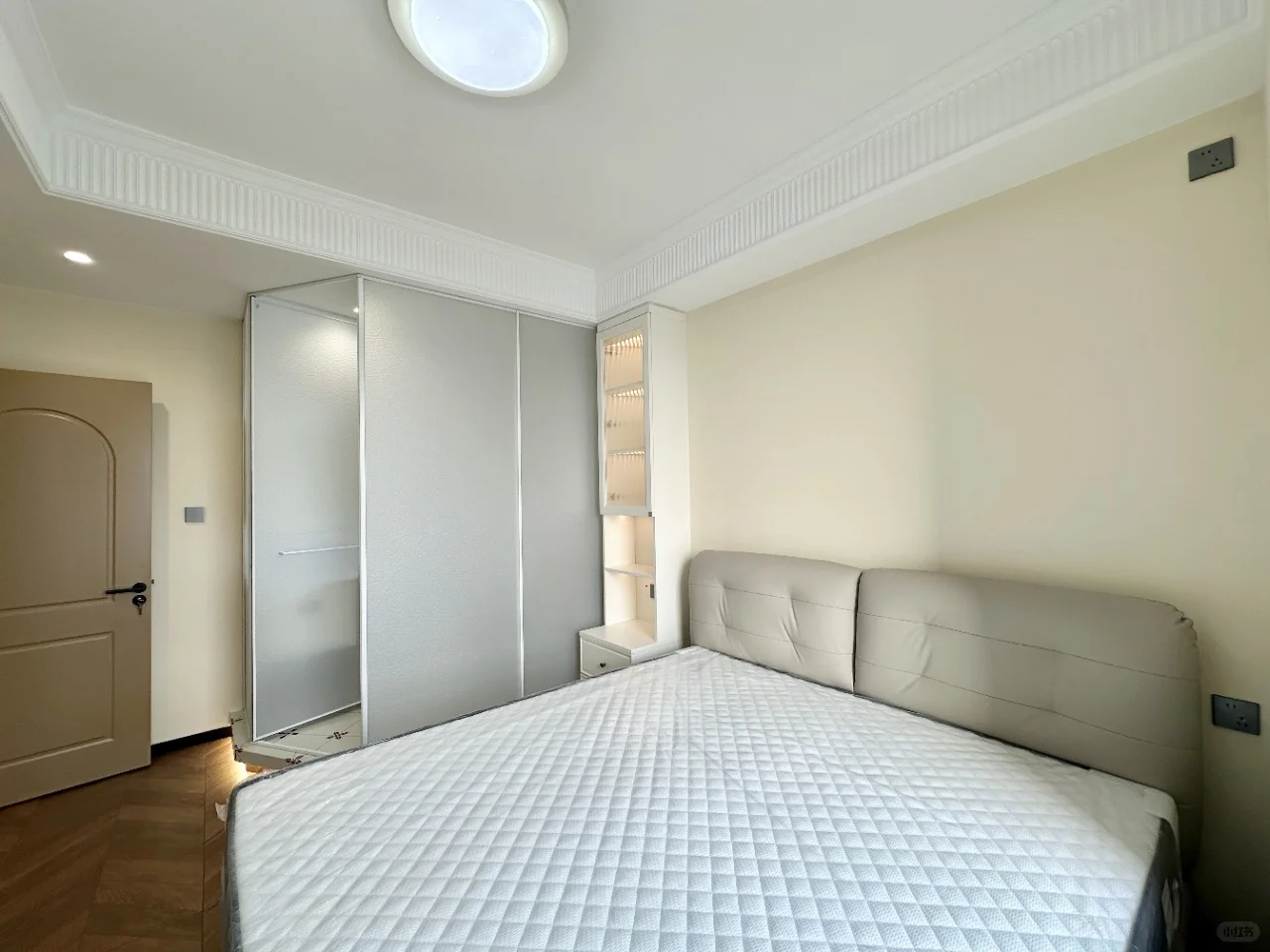 邯郸阳光东尚110平，3房两卫精装适合婚房