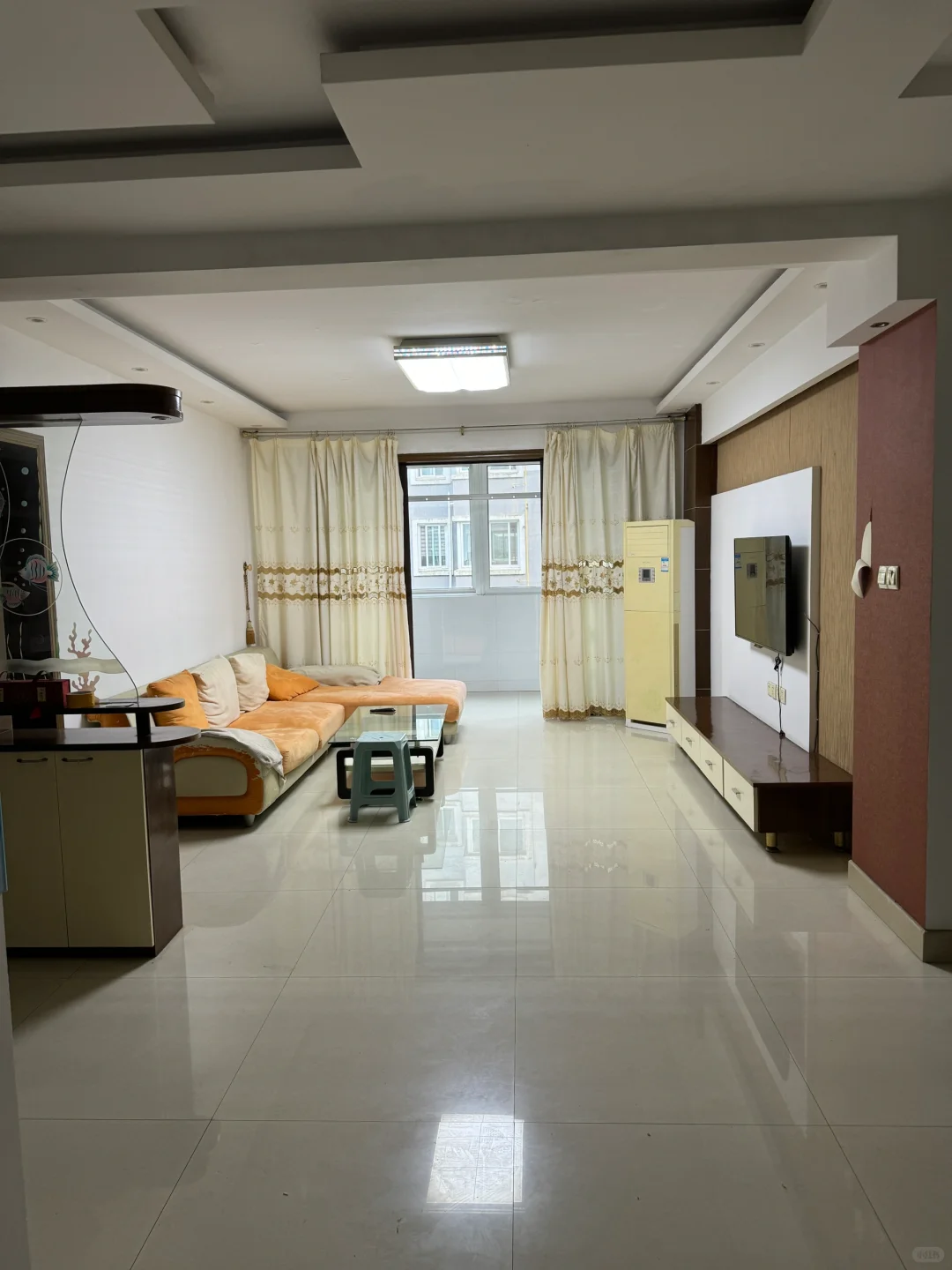 往右划，低成本变新家