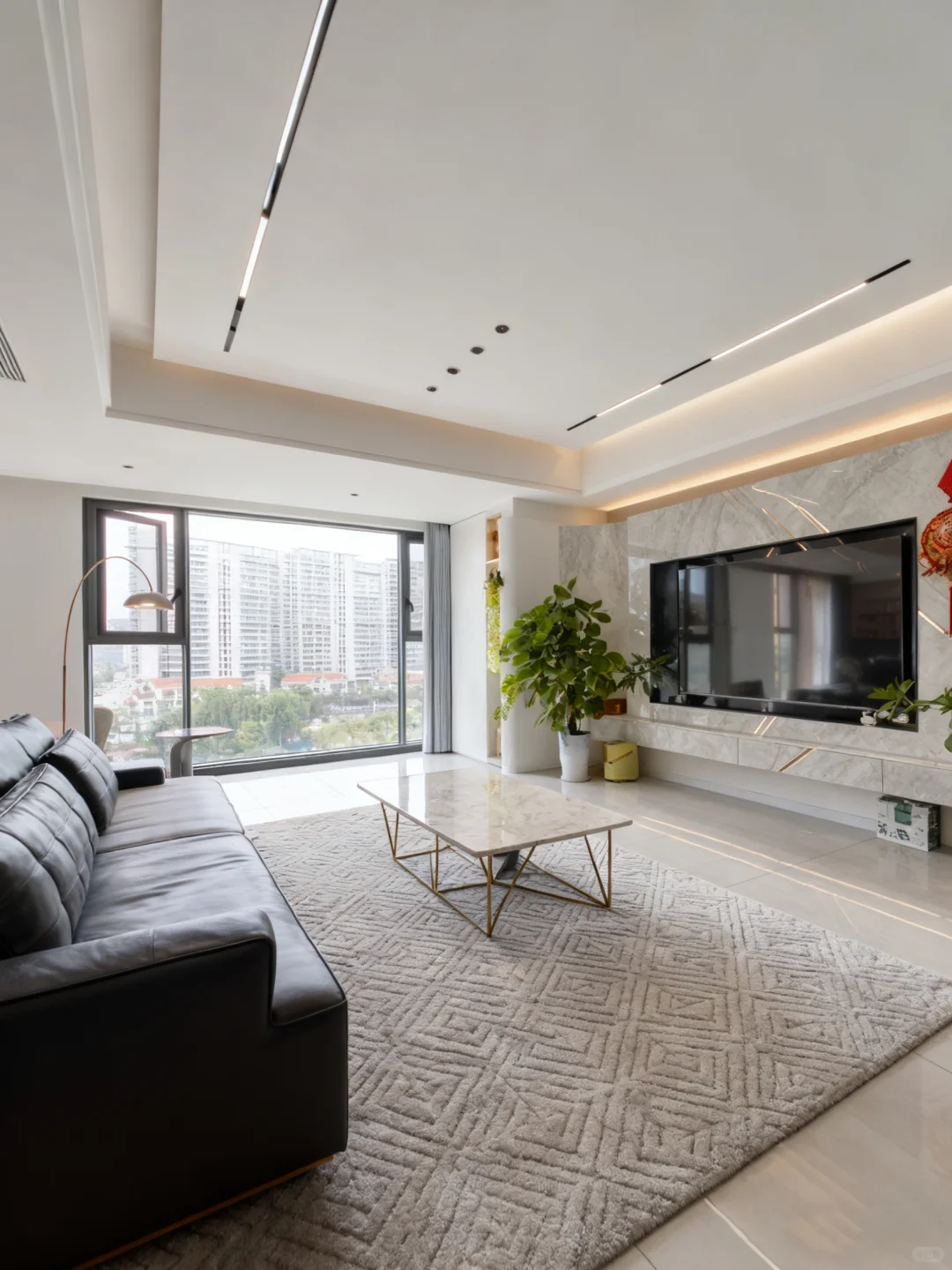 我同事妈妈🙋青白江的湖景房，因回东北急出