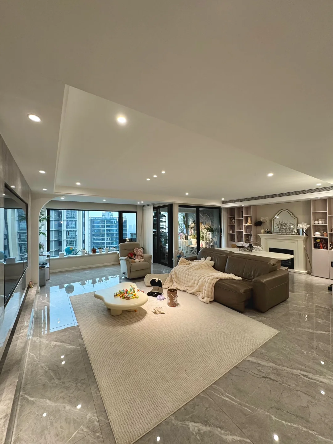 感谢浦东新区，去年878万没买，今年500w拿